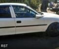 Белый Опель Вектра, объемом двигателя 1.8 л и пробегом 400 тыс. км за 2100 $, фото 6 на Automoto.ua