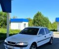Белый Опель Вектра, объемом двигателя 1.6 л и пробегом 0 тыс. км за 1400 $, фото 1 на Automoto.ua