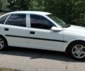 Білий Опель Вектра, об'ємом двигуна 1.6 л та пробігом 480 тис. км за 1000 $, фото 7 на Automoto.ua