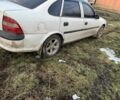 Белый Опель Вектра, объемом двигателя 1.6 л и пробегом 235 тыс. км за 1250 $, фото 4 на Automoto.ua