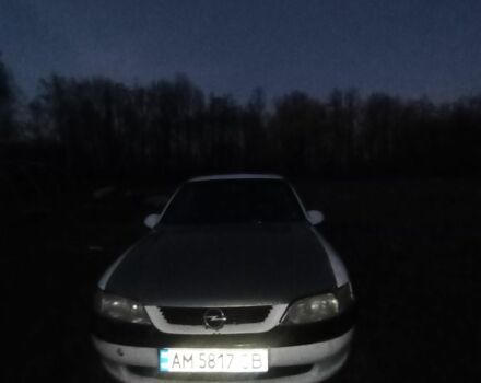 Белый Опель Вектра, объемом двигателя 1.7 л и пробегом 150 тыс. км за 2021 $, фото 7 на Automoto.ua