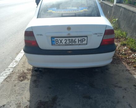 Опель Вектра 1998 у Чернівцях на Automoto.ua Білий Опель Вектра, об'ємом двигуна 1.6 л та пробігом 450 тис. км за 1650 $, фото 11 на Automoto.ua