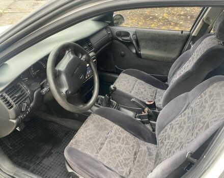 Білий Опель Вектра, об'ємом двигуна 2 л та пробігом 320 тис. км за 1800 $, фото 6 на Automoto.ua