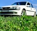 Белый Опель Вектра, объемом двигателя 1.8 л и пробегом 375 тыс. км за 1900 $, фото 1 на Automoto.ua