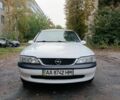Белый Опель Вектра, объемом двигателя 1.6 л и пробегом 130 тыс. км за 2300 $, фото 1 на Automoto.ua