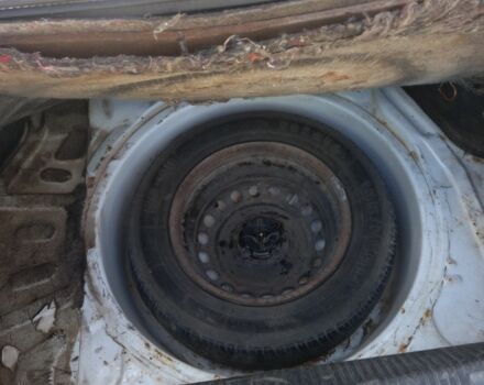 Опель Вектра 1998 у Чернівцях на Automoto.ua Білий Опель Вектра, об'ємом двигуна 1.6 л та пробігом 450 тис. км за 1650 $, фото 8 на Automoto.ua