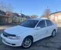Белый Опель Вектра, объемом двигателя 1.8 л и пробегом 300 тыс. км за 1500 $, фото 1 на Automoto.ua