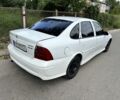 Білий Опель Вектра, об'ємом двигуна 2 л та пробігом 555 тис. км за 1450 $, фото 3 на Automoto.ua