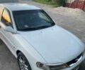 Опель Вектра 1999 в Гусятине на Automoto.ua Белый Опель Вектра, объемом двигателя 1.8 л и пробегом 280 тыс. км за 2400 $, фото 1 на Automoto.ua