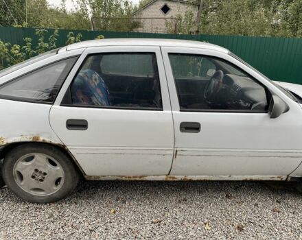 Белый Опель Вектра, объемом двигателя 0 л и пробегом 3 тыс. км за 480 $, фото 3 на Automoto.ua