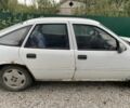 Белый Опель Вектра, объемом двигателя 0 л и пробегом 3 тыс. км за 480 $, фото 3 на Automoto.ua