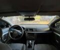 Белый Опель Вектра, объемом двигателя 0 л и пробегом 350 тыс. км за 1100 $, фото 1 на Automoto.ua