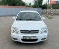 Белый Опель Вектра, объемом двигателя 2 л и пробегом 290 тыс. км за 3900 $, фото 8 на Automoto.ua