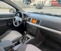 Белый Опель Вектра, объемом двигателя 2 л и пробегом 290 тыс. км за 3850 $, фото 44 на Automoto.ua