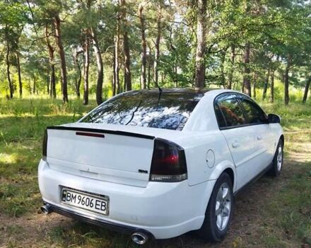 Белый Опель Вектра, объемом двигателя 1.8 л и пробегом 370 тыс. км за 4500 $, фото 3 на Automoto.ua