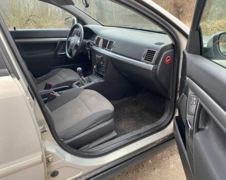 Білий Опель Вектра, об'ємом двигуна 1.9 л та пробігом 239 тис. км за 1799 $, фото 6 на Automoto.ua