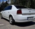 Белый Опель Вектра, объемом двигателя 2.2 л и пробегом 250 тыс. км за 5800 $, фото 2 на Automoto.ua