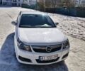 Белый Опель Вектра, объемом двигателя 2.2 л и пробегом 211 тыс. км за 6500 $, фото 5 на Automoto.ua