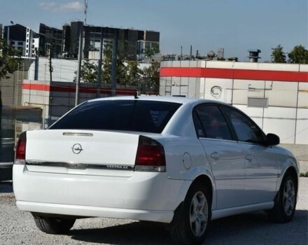 Опель Вектра 2008 в Кривом Роге на Automoto.ua Белый Опель Вектра, объемом двигателя 2.2 л и пробегом 249 тыс. км за 6200 $, фото 2 на Automoto.ua