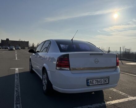 Білий Опель Вектра, об'ємом двигуна 2.2 л та пробігом 249 тис. км за 5900 $, фото 4 на Automoto.ua