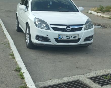 Білий Опель Вектра, об'ємом двигуна 2.2 л та пробігом 250 тис. км за 4500 $, фото 2 на Automoto.ua