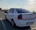 Білий Опель Вектра, об'ємом двигуна 2.2 л та пробігом 249 тис. км за 5900 $, фото 3 на Automoto.ua