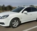 Белый Опель Вектра, объемом двигателя 2.2 л и пробегом 245 тыс. км за 6000 $, фото 1 на Automoto.ua