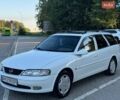 Білий Опель Вектра, об'ємом двигуна 1.8 л та пробігом 250 тис. км за 2500 $, фото 1 на Automoto.ua