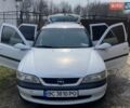 Белый Опель Вектра, объемом двигателя 1.99 л и пробегом 498 тыс. км за 1650 $, фото 4 на Automoto.ua