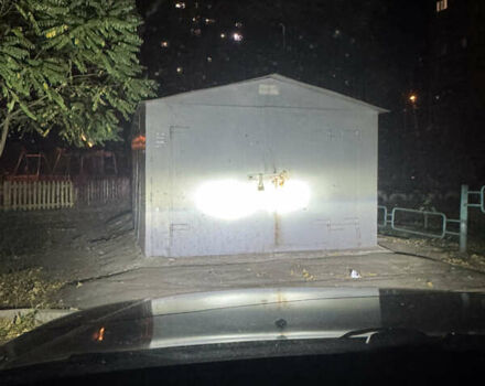 Белый Опель Вектра, объемом двигателя 1.8 л и пробегом 365 тыс. км за 2700 $, фото 6 на Automoto.ua