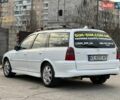 Белый Опель Вектра, объемом двигателя 1.8 л и пробегом 283 тыс. км за 3000 $, фото 5 на Automoto.ua