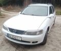 Білий Опель Вектра, об'ємом двигуна 1.8 л та пробігом 330 тис. км за 2500 $, фото 9 на Automoto.ua