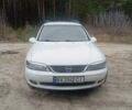 Білий Опель Вектра, об'ємом двигуна 1.8 л та пробігом 330 тис. км за 2500 $, фото 1 на Automoto.ua