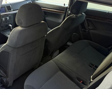 Белый Опель Вектра, объемом двигателя 0 л и пробегом 309 тыс. км за 3950 $, фото 6 на Automoto.ua