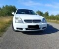 Білий Опель Вектра, об'ємом двигуна 2 л та пробігом 290 тис. км за 1853 $, фото 2 на Automoto.ua