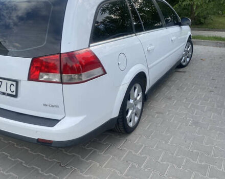 Белый Опель Вектра, объемом двигателя 1.91 л и пробегом 375 тыс. км за 5800 $, фото 18 на Automoto.ua