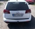 Белый Опель Вектра, объемом двигателя 1.9 л и пробегом 310 тыс. км за 4800 $, фото 2 на Automoto.ua