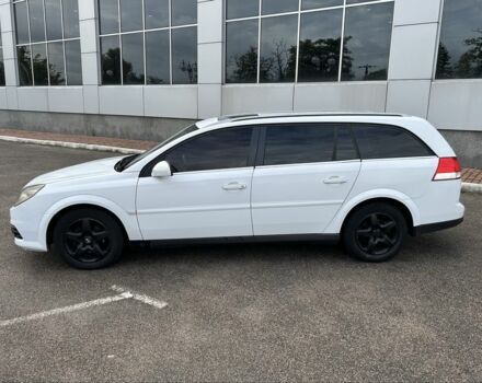 Белый Опель Вектра, объемом двигателя 1.9 л и пробегом 205 тыс. км за 3950 $, фото 8 на Automoto.ua