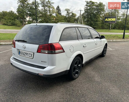 Белый Опель Вектра, объемом двигателя 1.9 л и пробегом 205 тыс. км за 3950 $, фото 8 на Automoto.ua