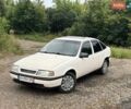 Білий Опель Вектра, об'ємом двигуна 2 л та пробігом 300 тис. км за 1299 $, фото 1 на Automoto.ua