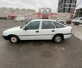 Белый Опель Вектра, объемом двигателя 2 л и пробегом 249 тыс. км за 1300 $, фото 2 на Automoto.ua