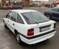 Белый Опель Вектра, объемом двигателя 2 л и пробегом 249 тыс. км за 1300 $, фото 3 на Automoto.ua