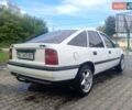 Белый Опель Вектра, объемом двигателя 2 л и пробегом 216 тыс. км за 1690 $, фото 3 на Automoto.ua