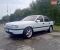Белый Опель Вектра, объемом двигателя 2 л и пробегом 216 тыс. км за 1690 $, фото 1 на Automoto.ua