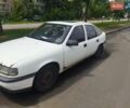 Белый Опель Вектра, объемом двигателя 0 л и пробегом 400 тыс. км за 500 $, фото 1 на Automoto.ua