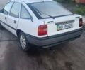 Белый Опель Вектра, объемом двигателя 1.8 л и пробегом 248 тыс. км за 850 $, фото 3 на Automoto.ua