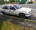 Белый Опель Вектра, объемом двигателя 2 л и пробегом 1 тыс. км за 400 $, фото 2 на Automoto.ua