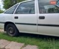 Белый Опель Вектра, объемом двигателя 1.8 л и пробегом 370 тыс. км за 2500 $, фото 5 на Automoto.ua