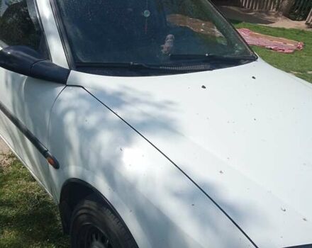 Білий Опель Вектра, об'ємом двигуна 1.6 л та пробігом 400 тис. км за 1800 $, фото 3 на Automoto.ua