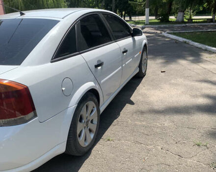 Белый Опель Вектра, объемом двигателя 1.91 л и пробегом 368 тыс. км за 4900 $, фото 3 на Automoto.ua